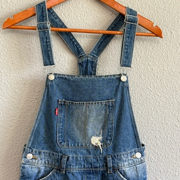 Levi's Shortall Size 16 Reg‎ Denim Medium Wash - Picture 2 of 5